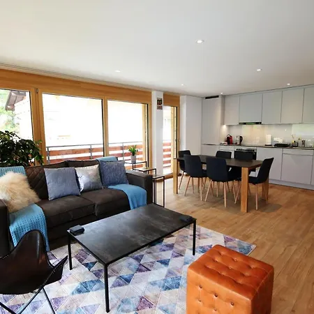 Derby Ski-in/out Apartment Saas-Fee